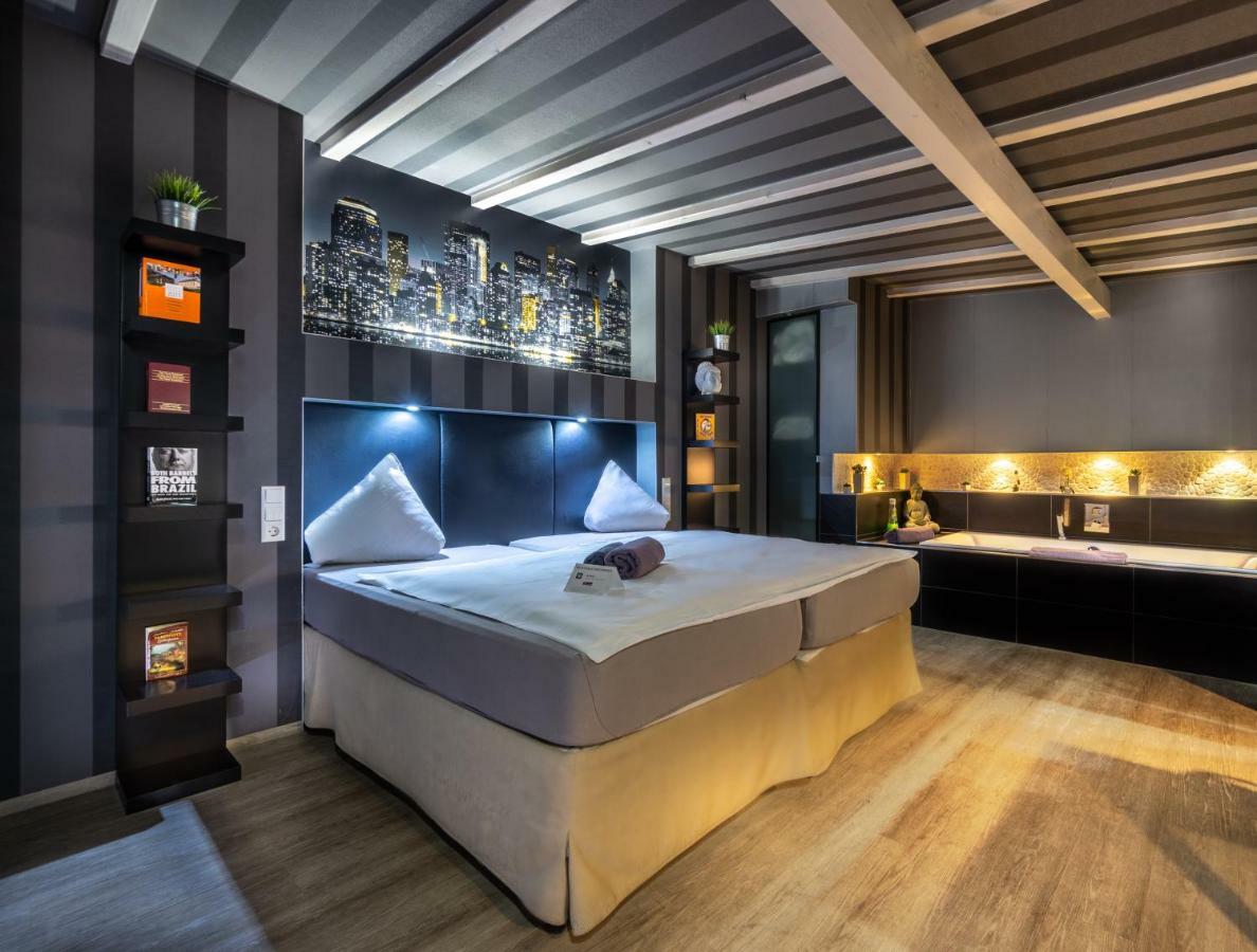 Sl'Otel - Das Stadthotel - Voll Klimatisiert Bernburg Eksteriør bilde