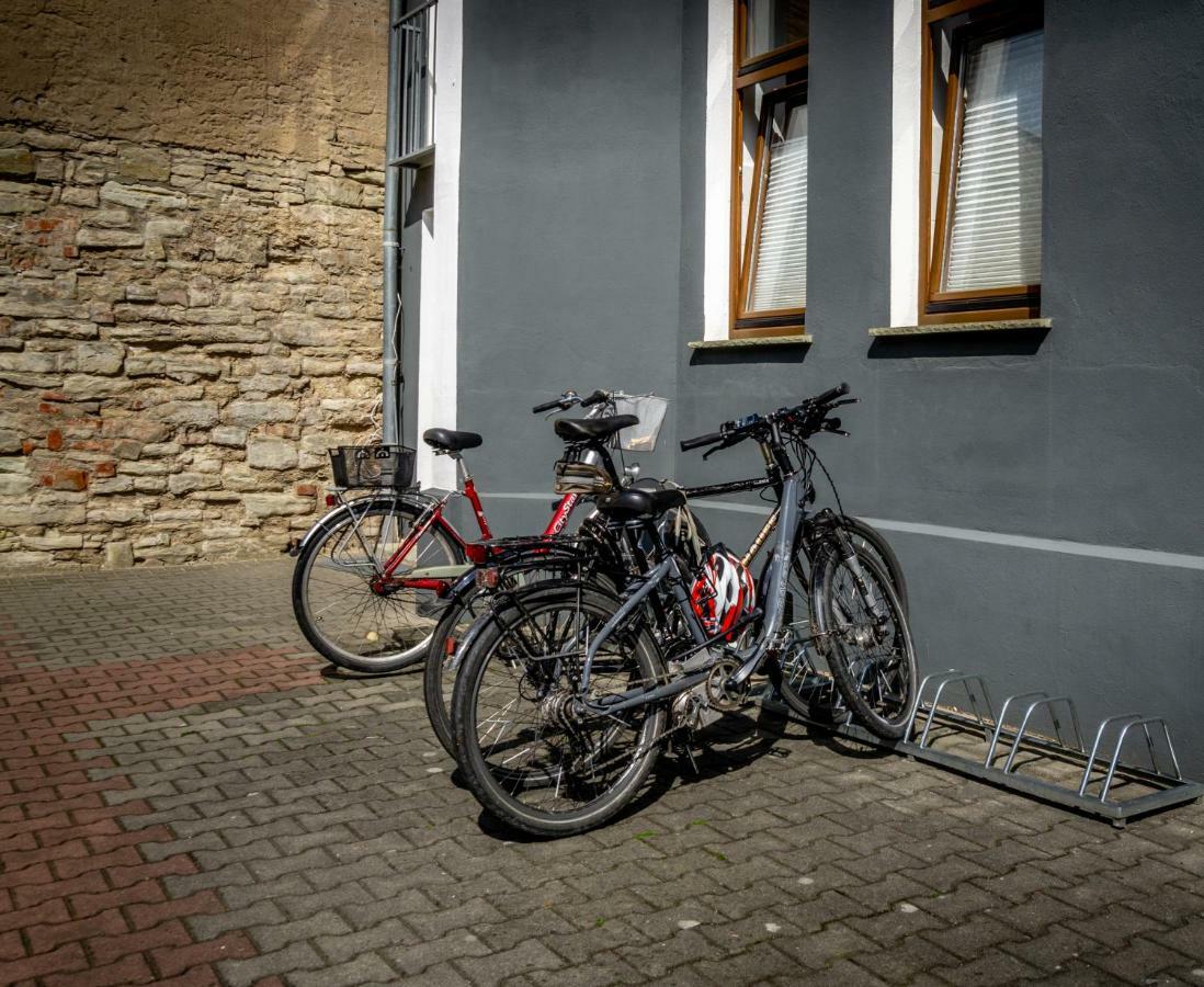 Sl'Otel - Das Stadthotel - Voll Klimatisiert Bernburg Eksteriør bilde